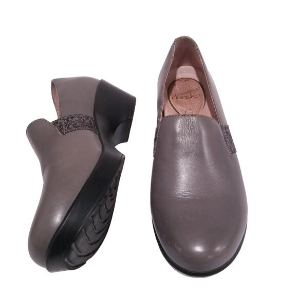 Dansko Leather Slip on Clogs - Picture 2 of 13